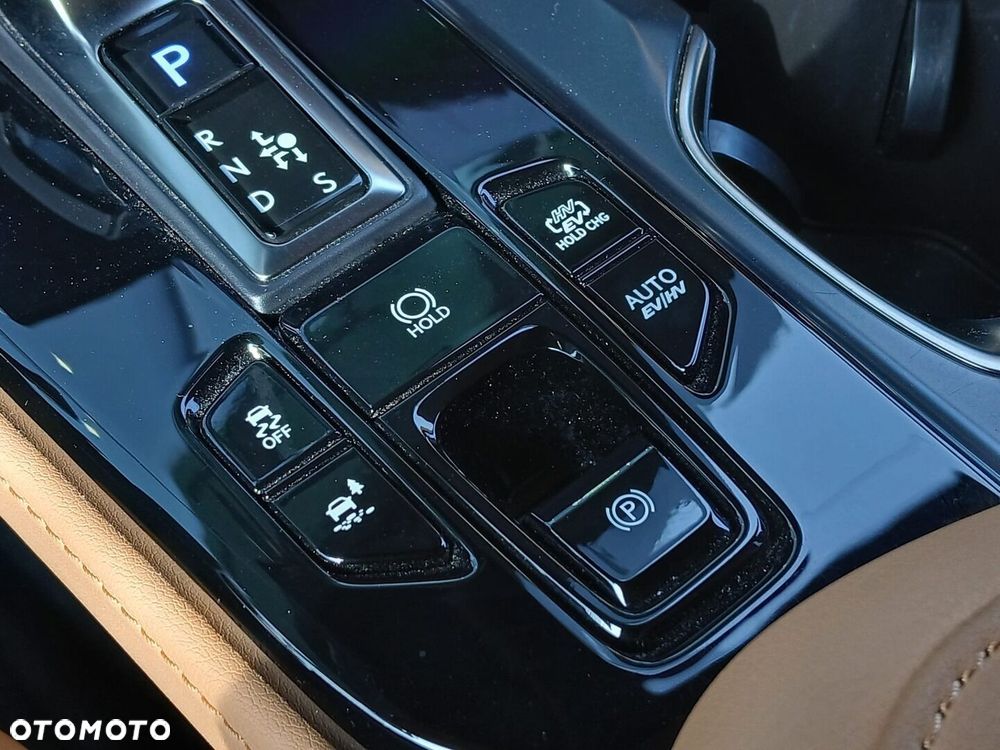 Lexus NX - 25