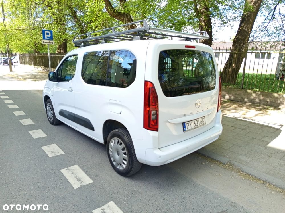 Opel Combo 1.5 CDTI Essentia S&S - 3