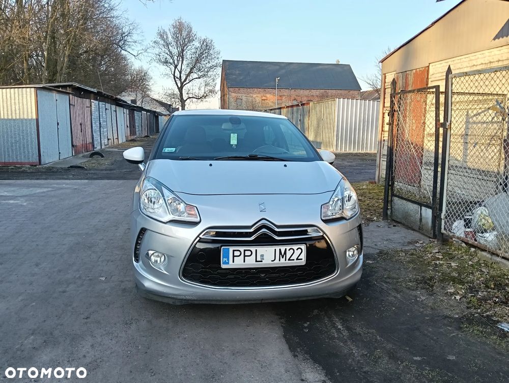Citroën DS3 1.6 VTi SoChic - 1