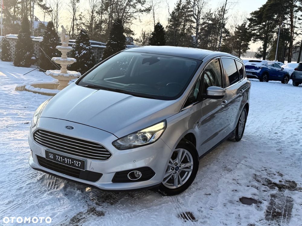 Ford S-Max - 12