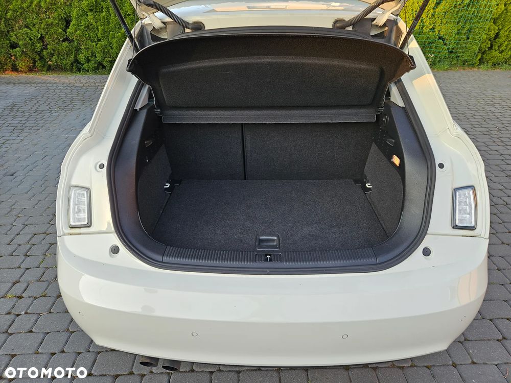 Audi A1 3-drzwiowe 1.4 TFSI S line edition - 17