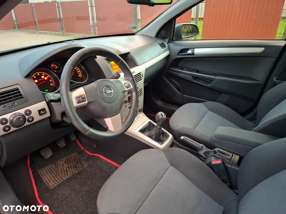 Opel Astra - 12