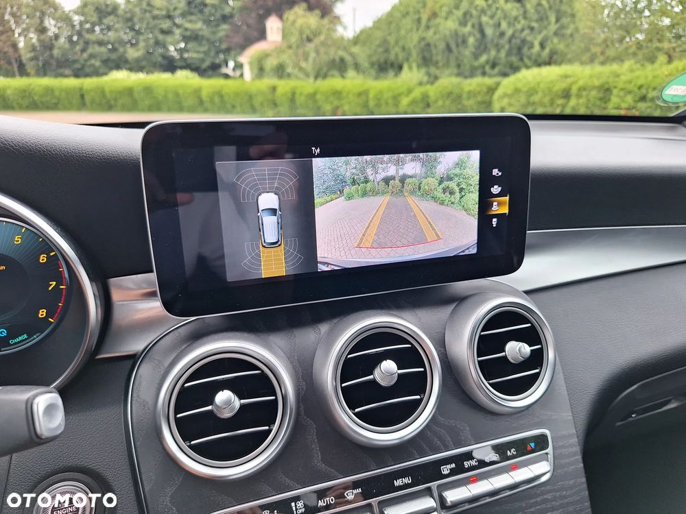 Mercedes-Benz GLC 200 4Matic 9G-TRONIC AMG Line - 40