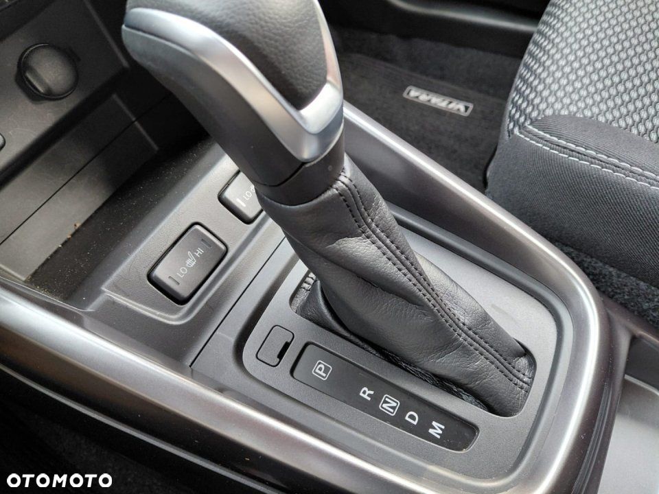 Suzuki Vitara - 8