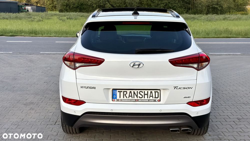 Hyundai Tucson 2.0 CRDi 4WD Passion - 12