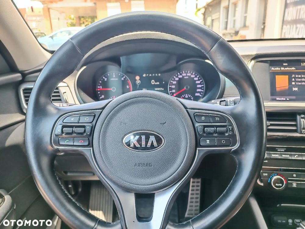 Kia Optima 1.7 CRDI DCT Business Supreme - 17