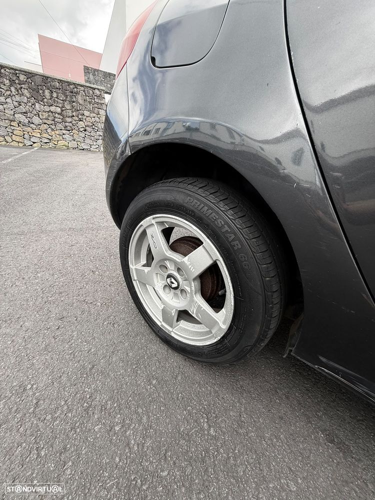Renault Clio - 14