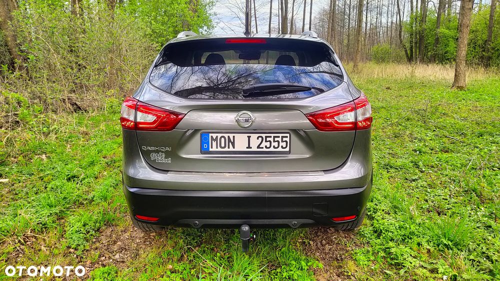 Nissan Qashqai 1.6 DCi Xtronic N-Connecta - 11