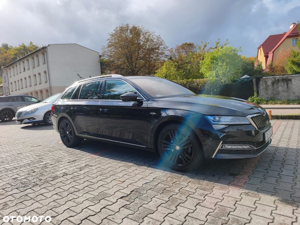 Skoda Superb 2.0 TDI SCR L&K DSG - 21