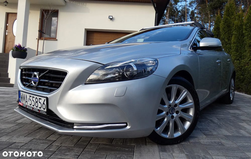 Volvo V40 D2 Summum - 21