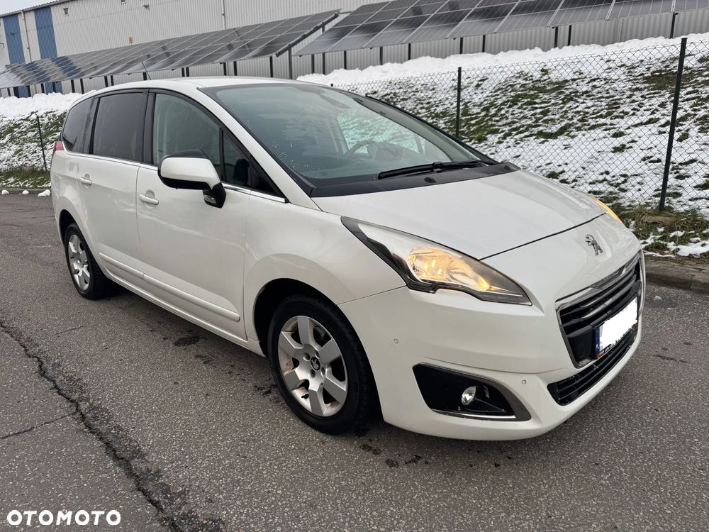 Peugeot 5008 HDI 150 Active - 2