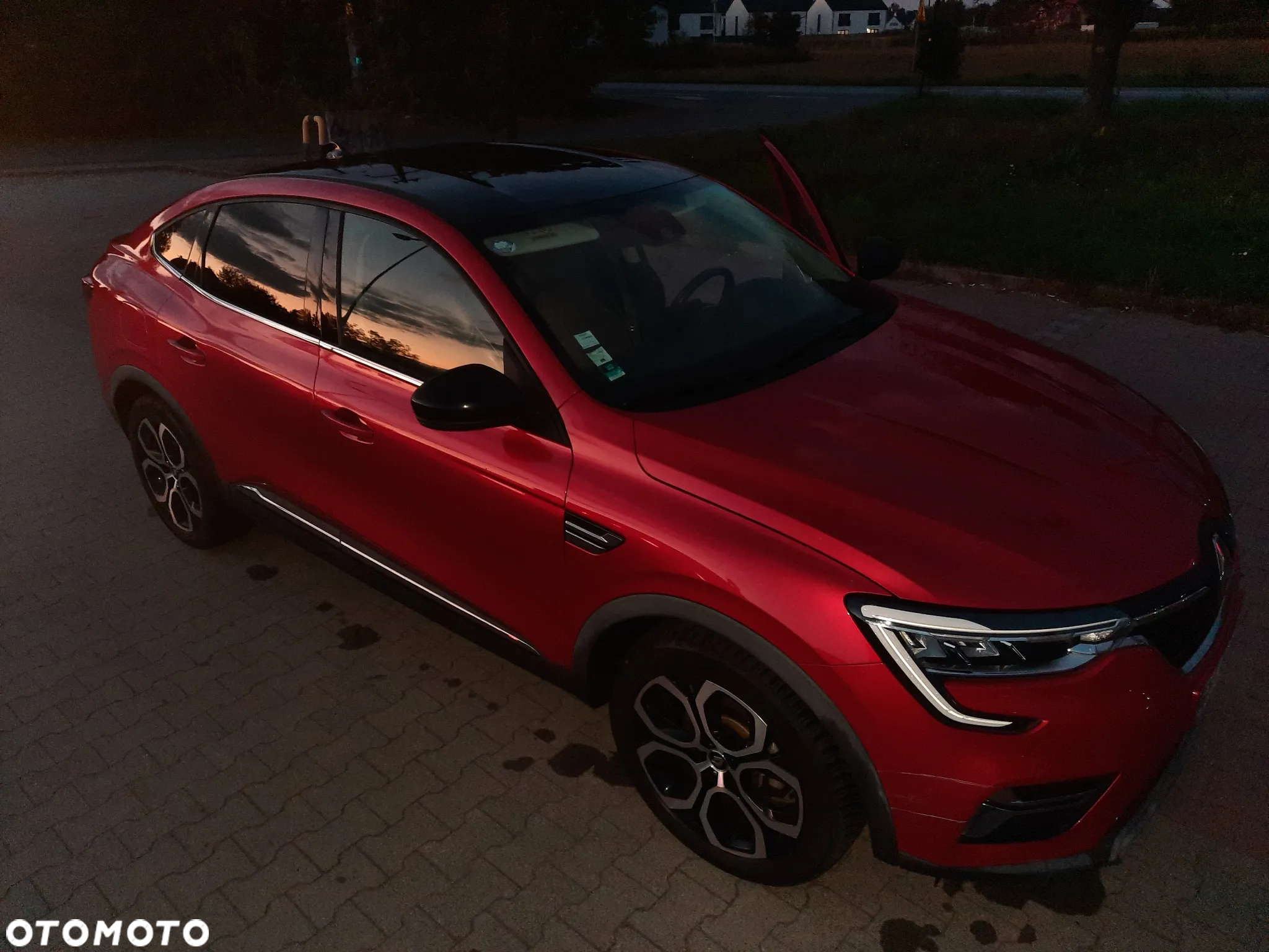 Renault Arkana 1.6 E-Tech Full Hybrid 145 Evolution MMT - 8