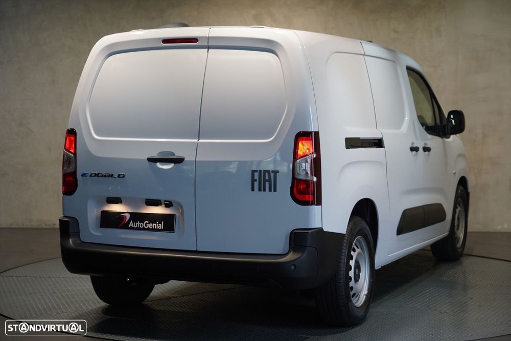 Fiat E-Doblò 50 kWh Maxi - 2