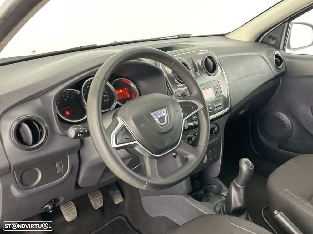 Dacia Sandero 1.0 SCe Comfort — fotografia 15