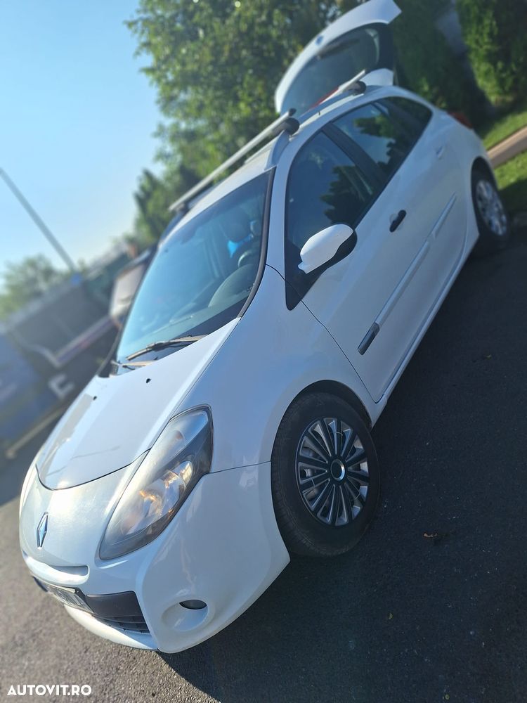 Renault Clio 1.5 dCi Expression - 11