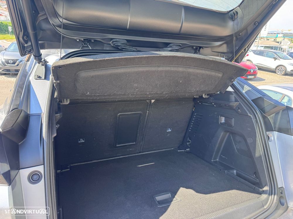 Peugeot 3008 1.2 PureTech Allure EAT6 - 9