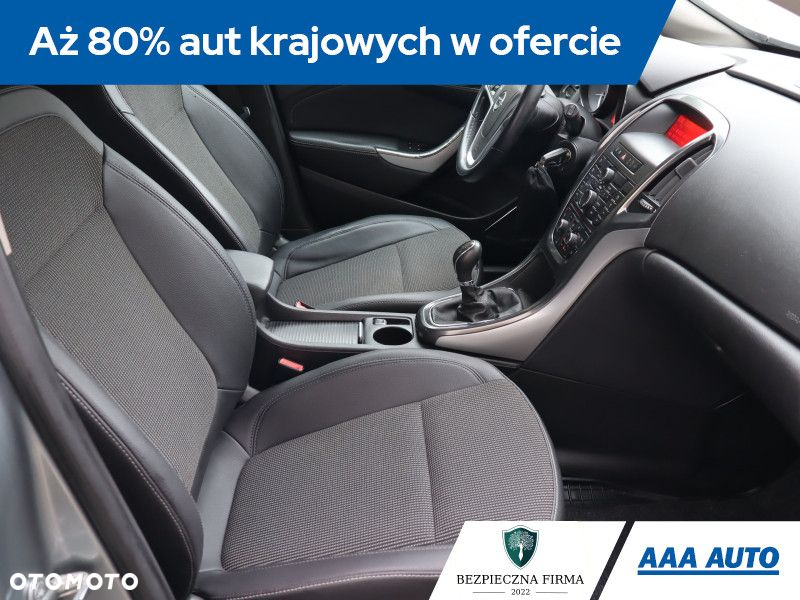 Opel Astra - 10