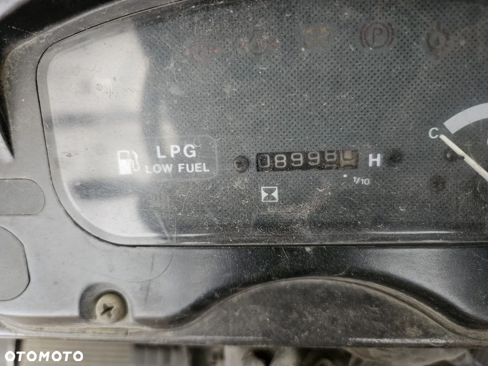 Clark C30  GAZ - 5