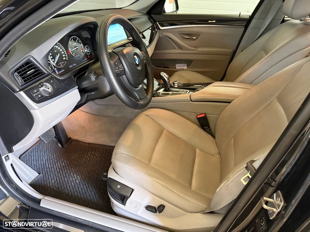 BMW 525 d Line Luxury Auto - 9