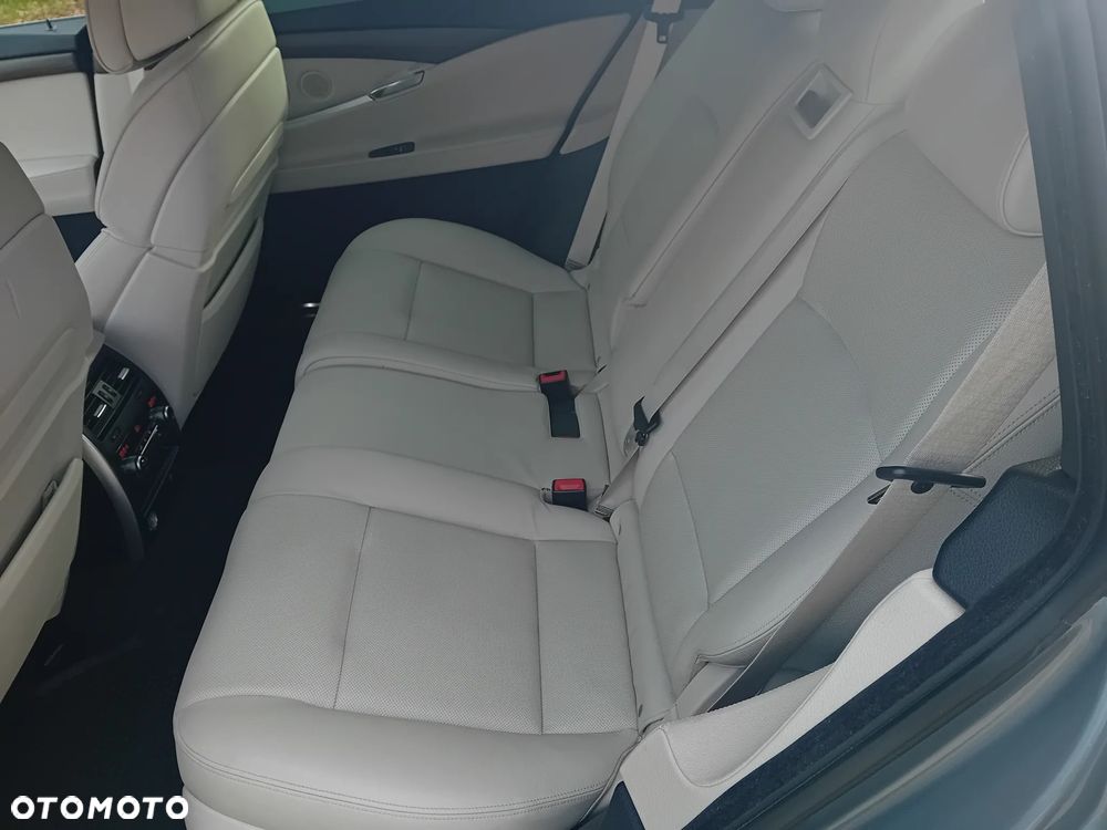 BMW 5GT 535d xDrive - 19