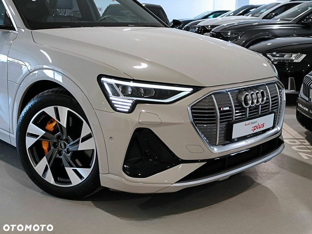 Audi e-tron 55 Quattro S Line - 4
