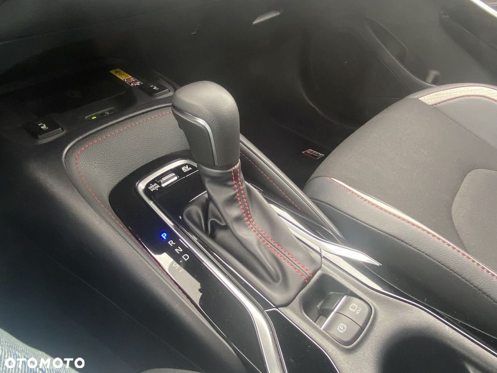 Toyota Corolla 2.0 Hybrid GR Sport Dynamic - 20