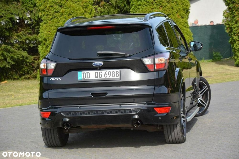 Ford Kuga 2.0 TDCi 4x4 ST-Line - 14