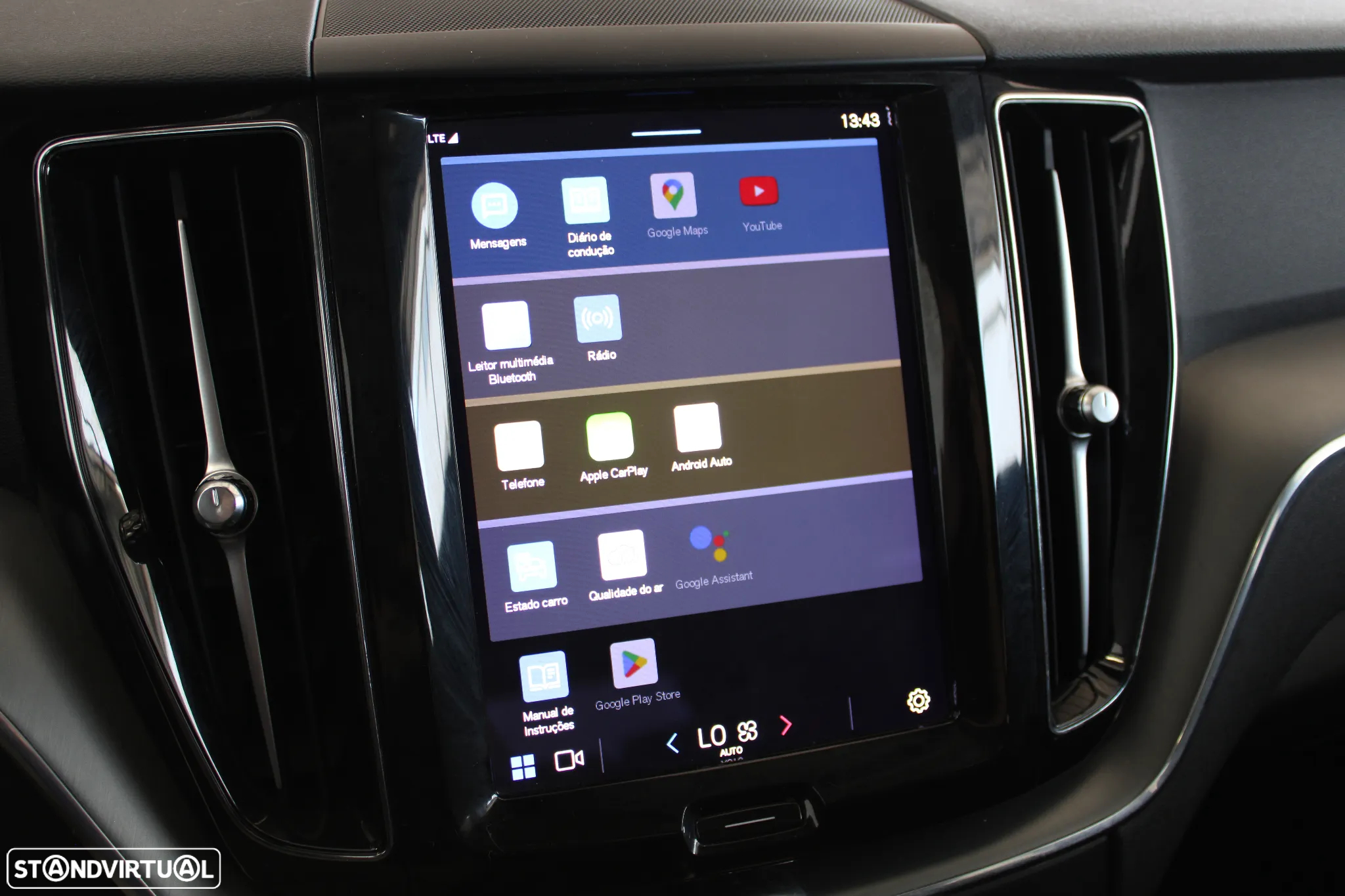 Volvo XC 60 2.0 B4 Momentum Plus - 17