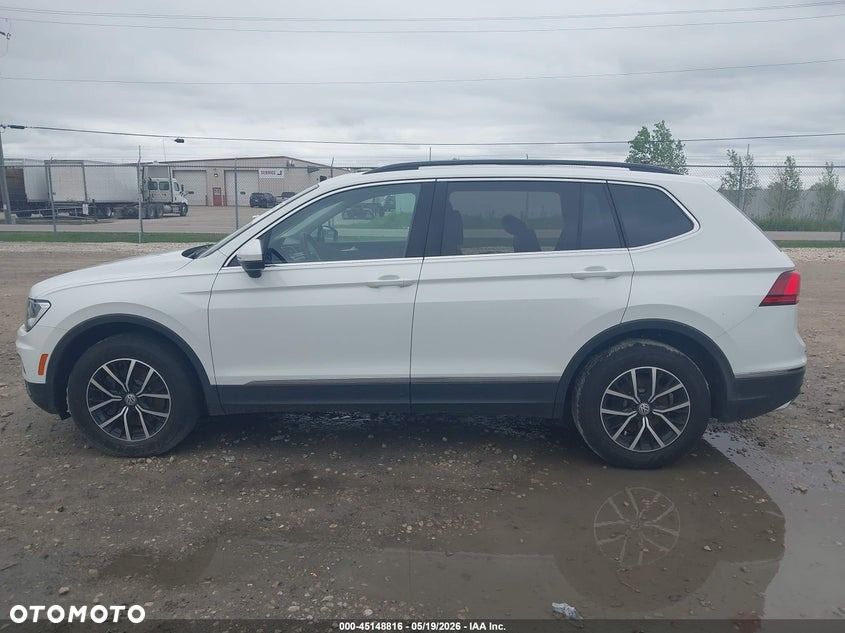 Volkswagen Tiguan - 4