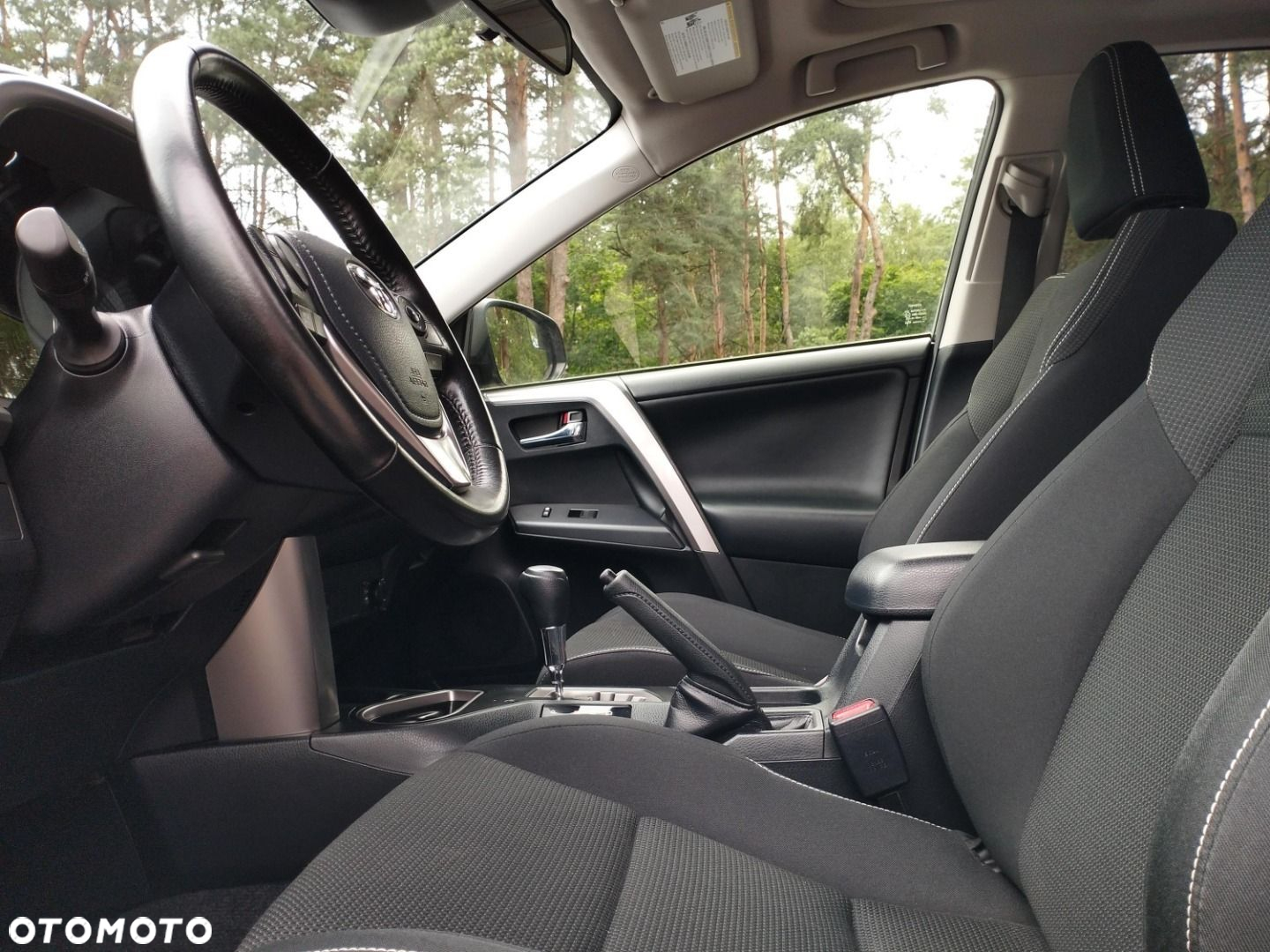 Toyota RAV4 - 11