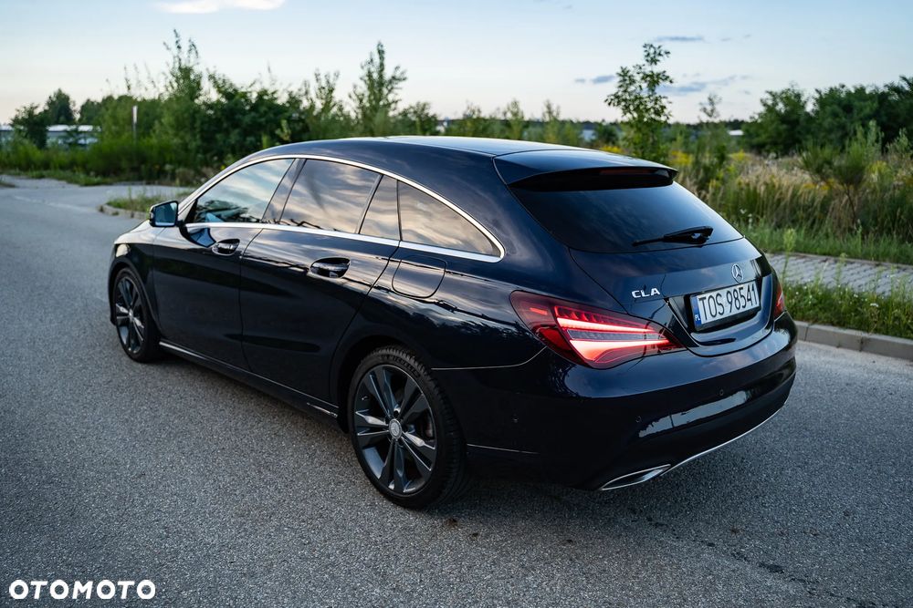 Mercedes-Benz CLA 200 (CDI) d Urban - 10