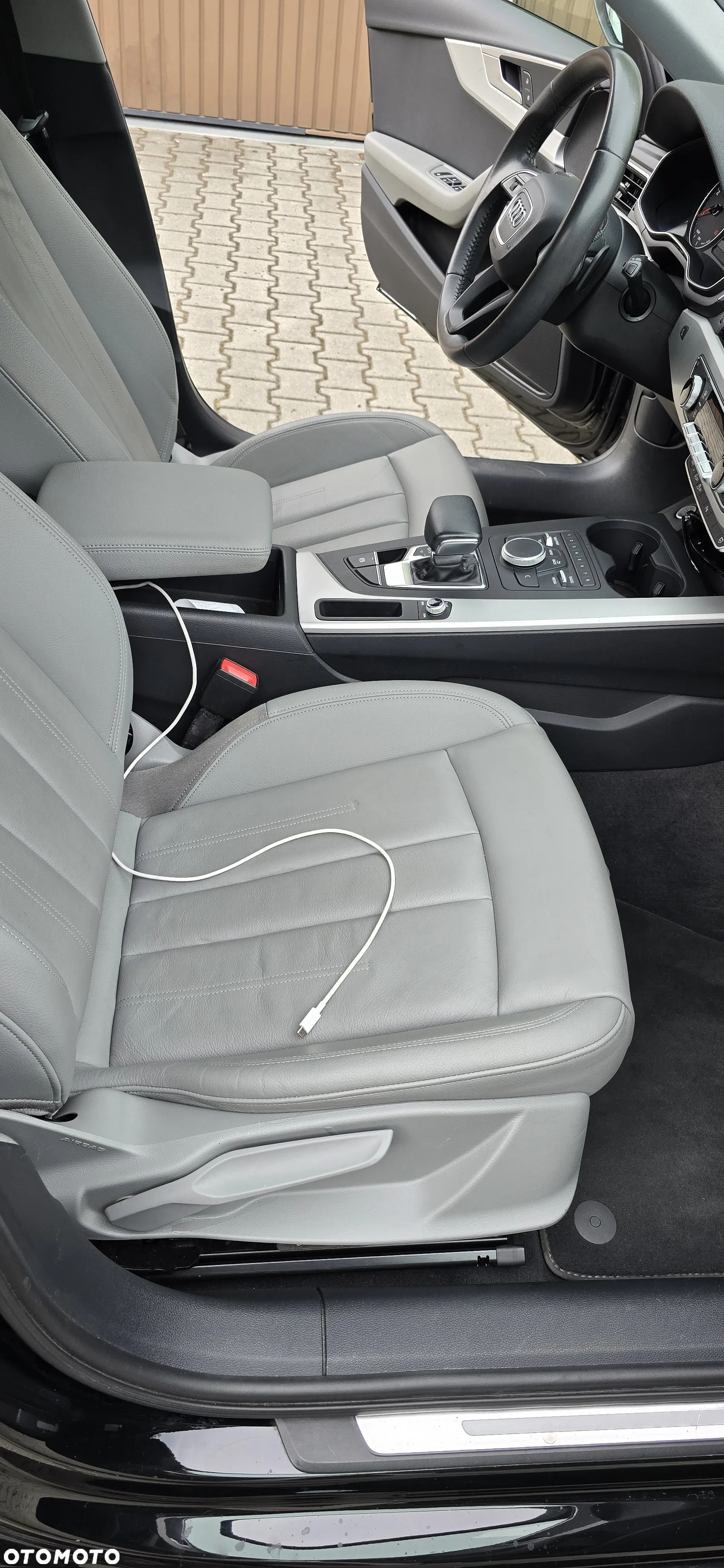 Audi A4 Avant 40 TDI S tronic quattro - 27