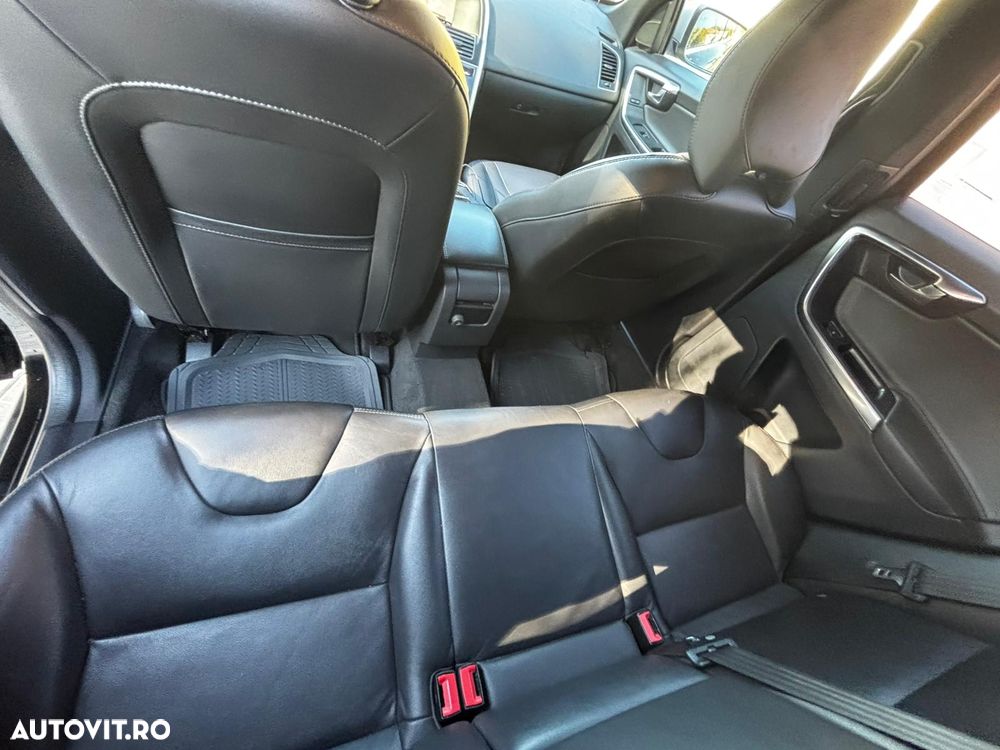 Volvo XC 60 D4 Inscription - 9