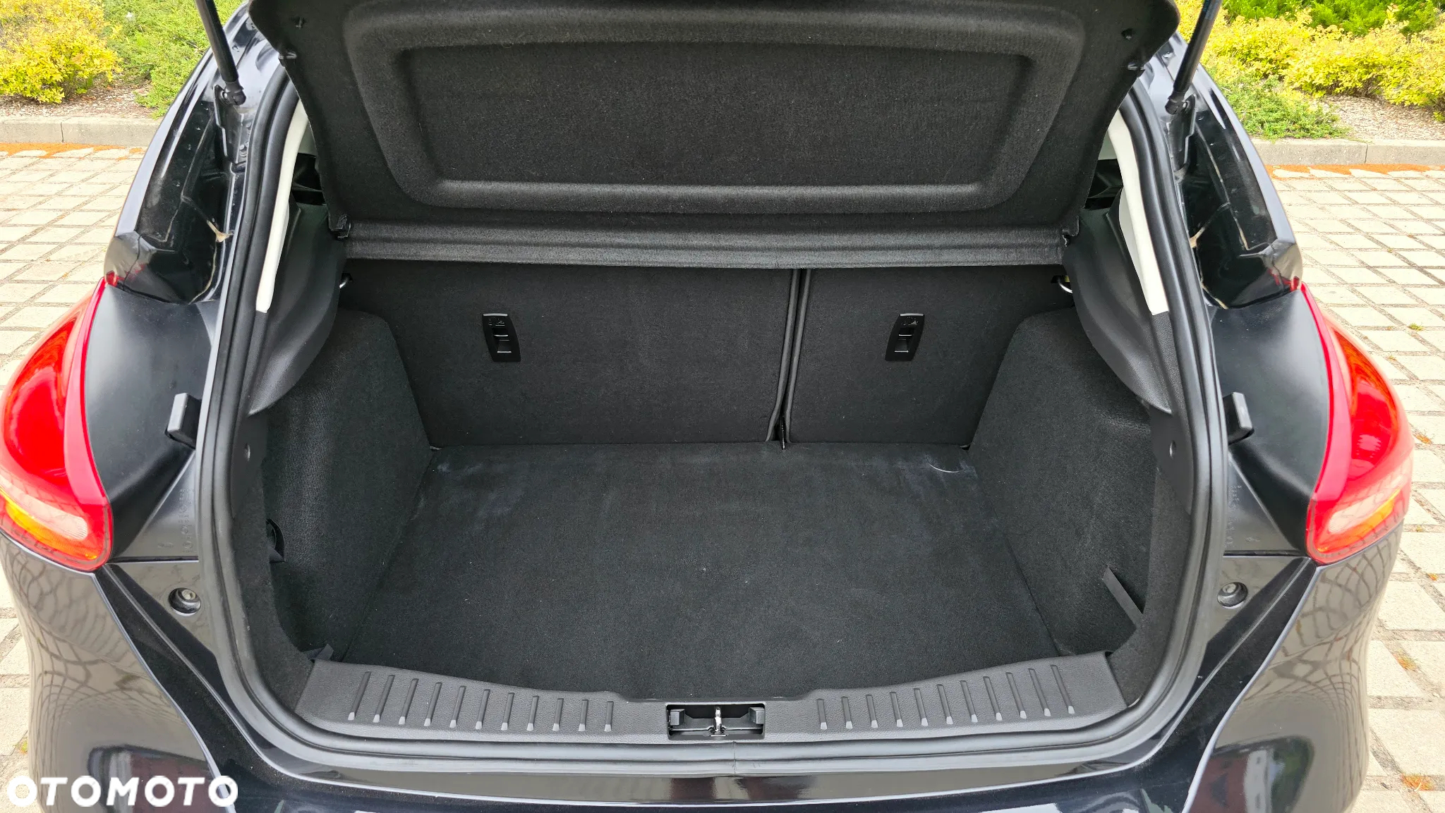 Ford Focus 2.0 TDCi Titanium ASS - 36