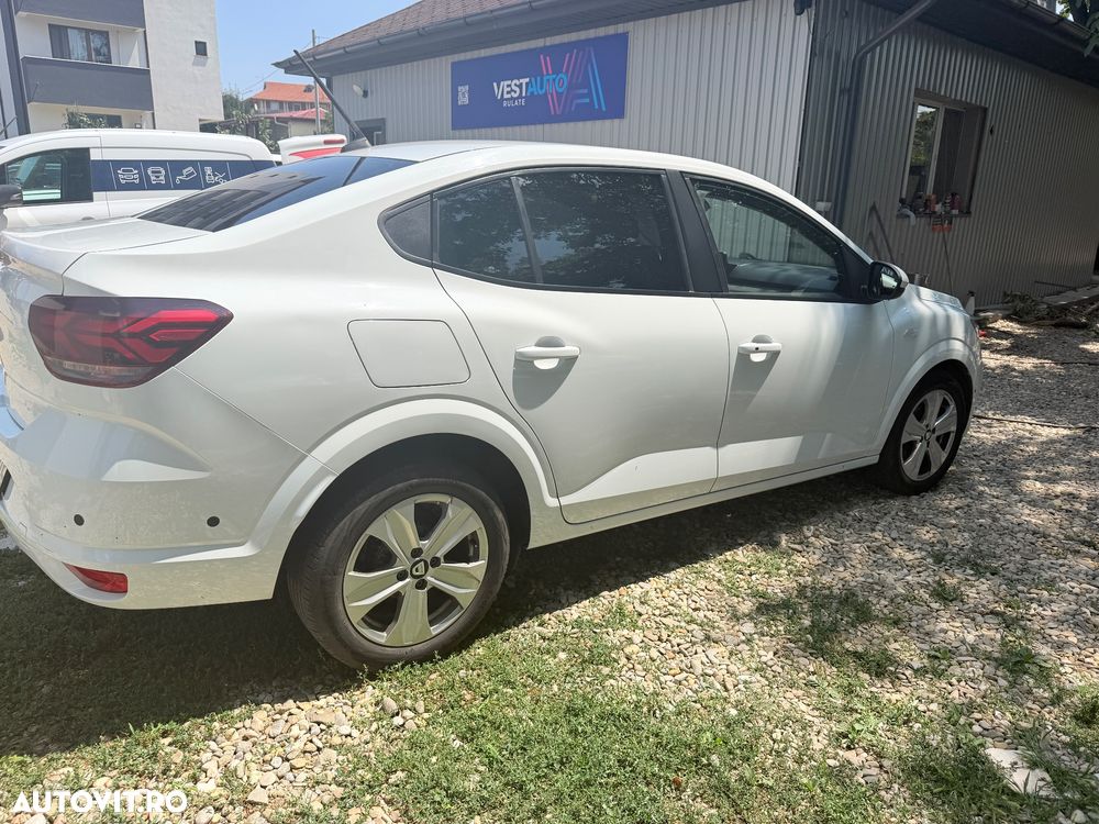 Dacia Logan TCe 90 MT6 Prestige - 3