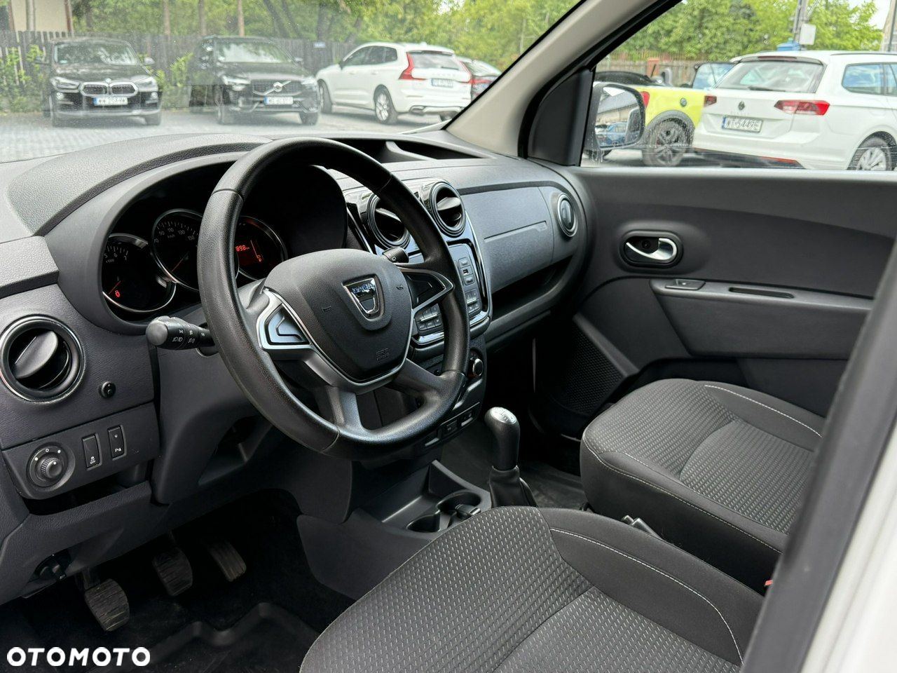 Dacia Dokker - 10