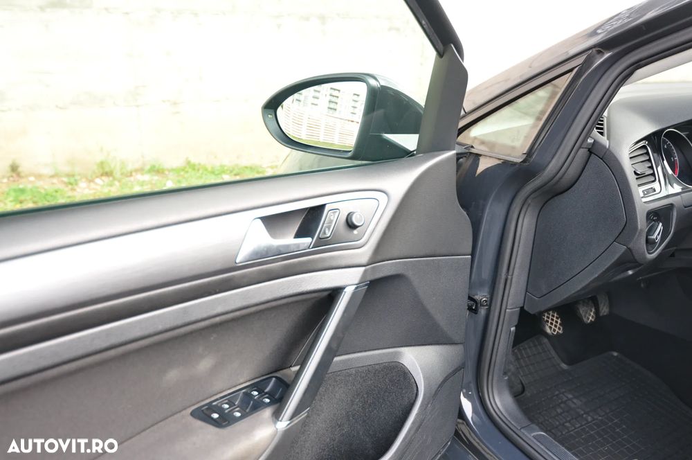 Volkswagen Golf 1.6 TDI (BlueMotion Technology) Comfortline - 14