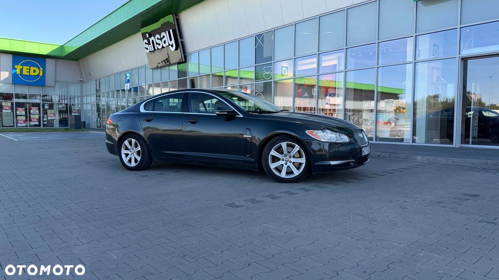 Jaguar XF - 4