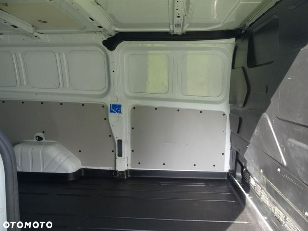 Ford Transit - 7