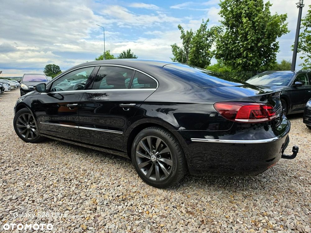 Volkswagen Passat CC - 12
