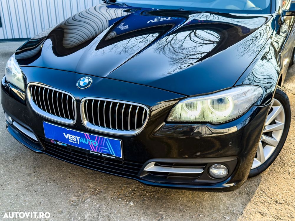 BMW Seria 5 525d Aut. - 39