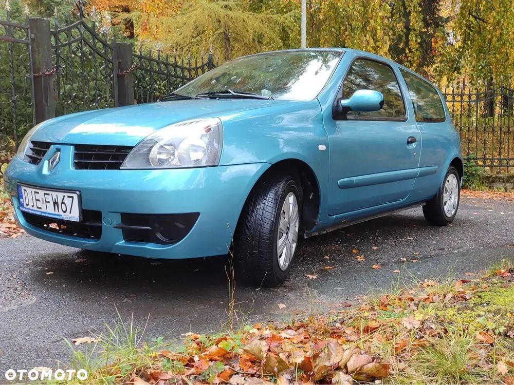 Renault Clio 2008 photo 3