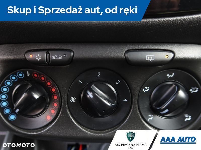 Opel Corsa - 15