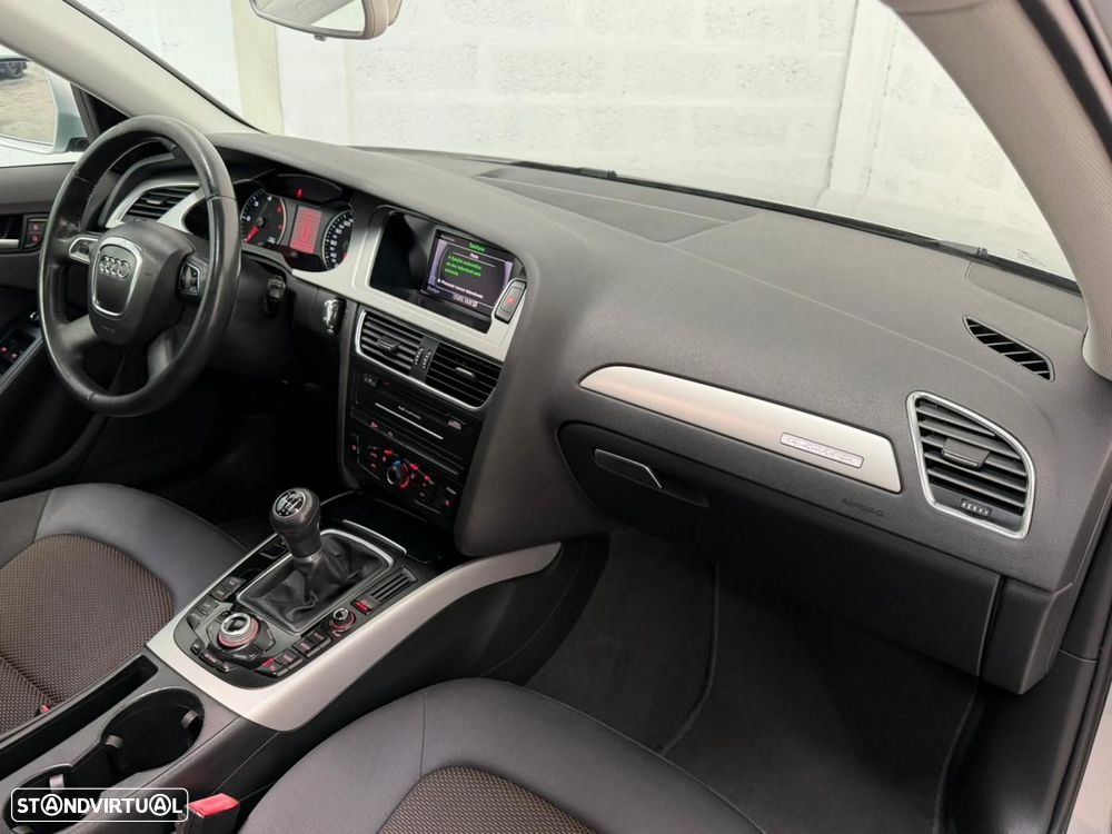 Audi A4 Allroad 2.0 TDI quattro - 27