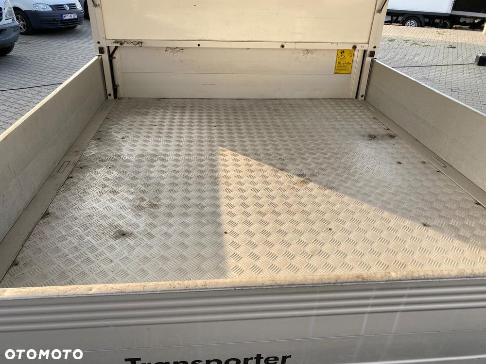 Volkswagen TRANSPORTER - 32