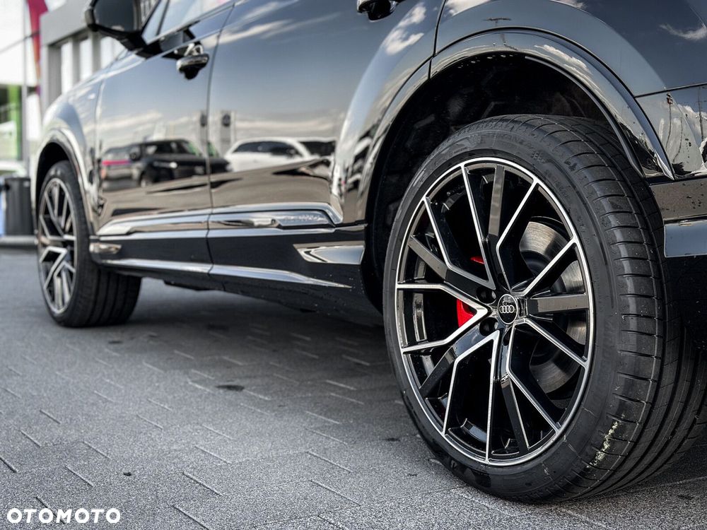 Audi Q7 - 8