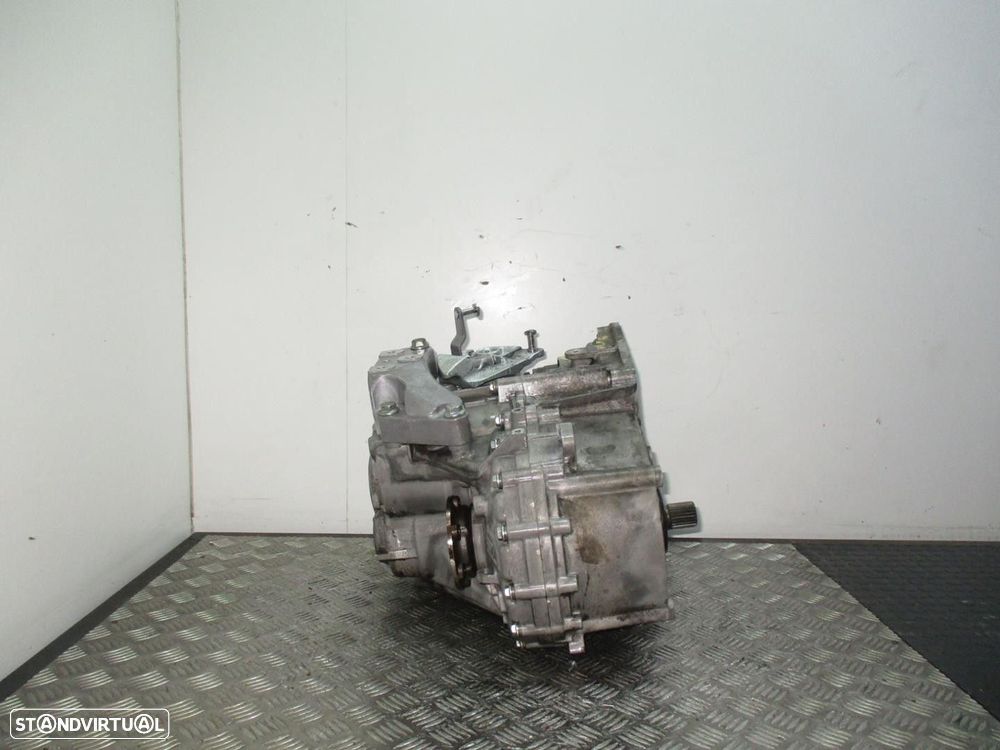 CAIXA VELOCIDADES VOLKSWAGEN GOLF V 2004 -GRF - 2