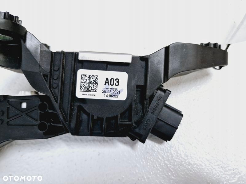 HYUNDAI KONA I 1 1.6 GDI HYBRYDA PEDAŁ GAZU POTENCJOMETR 00136810 - 5