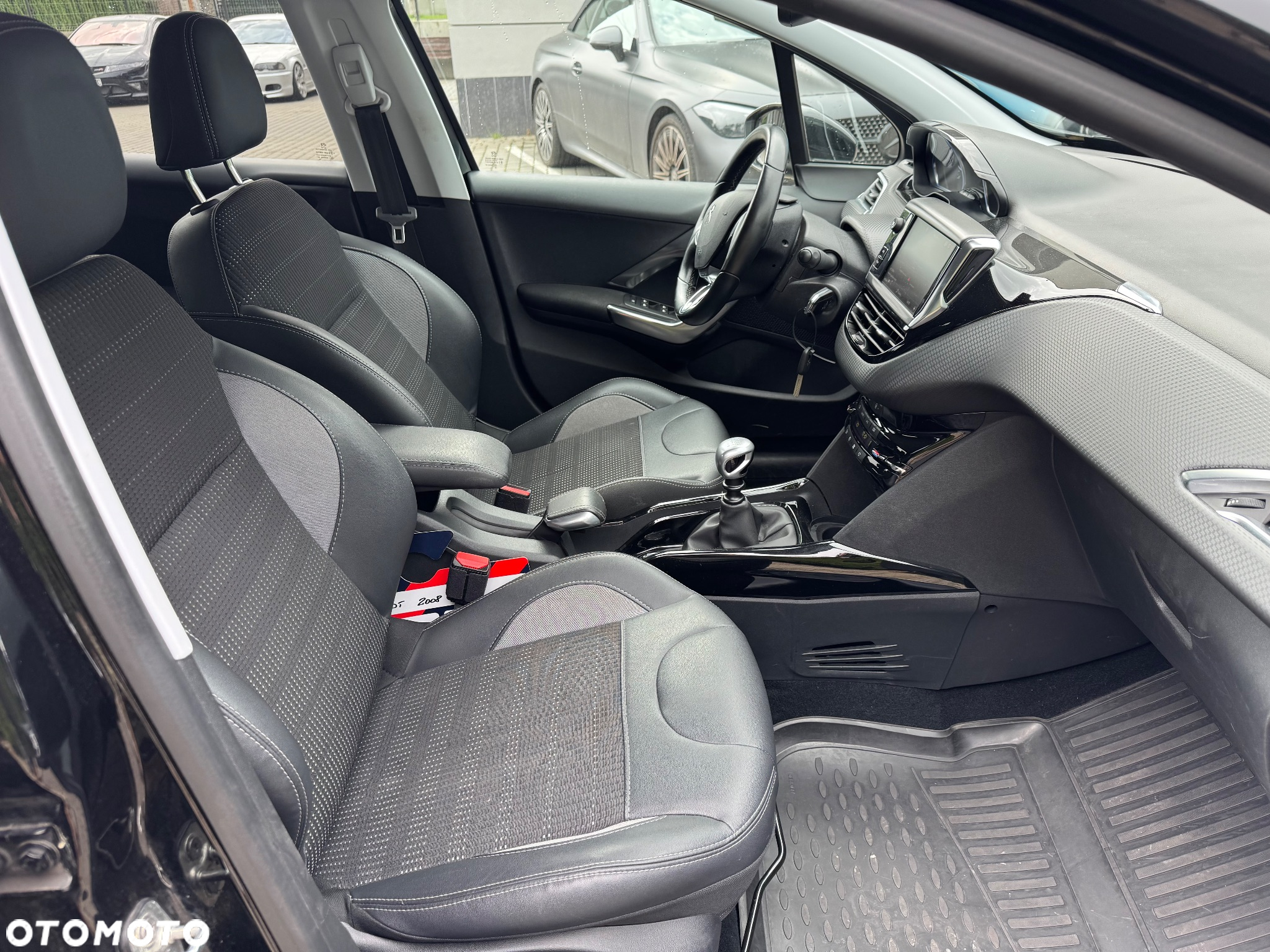 Peugeot 2008 PureTech 130 Stop&Start Allure - 14