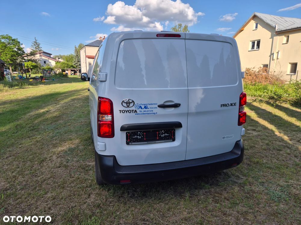 Toyota Proace - 7